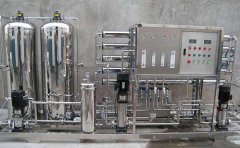 內蒙古局民呼吁加強湖泊治理和環境保護 內蒙古局民呼吁加強湖泊治理和環境保護