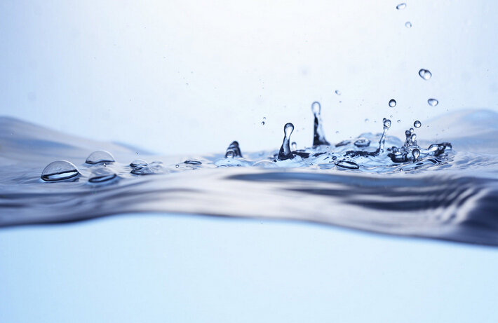 ���B͸��ˮ�C�l�����Fˮ����ĳĳ��ˮ�C����Ͷ�V