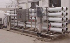 ���ν�B�VȪˮ���a�O�����c���m�÷������D�ģ�